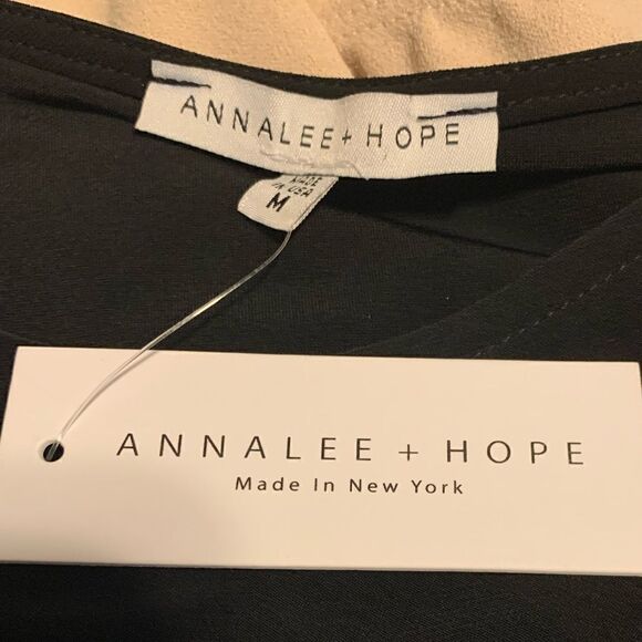 NWT! Annalee + Hope black long sleeve dress - Picture 3 of 9